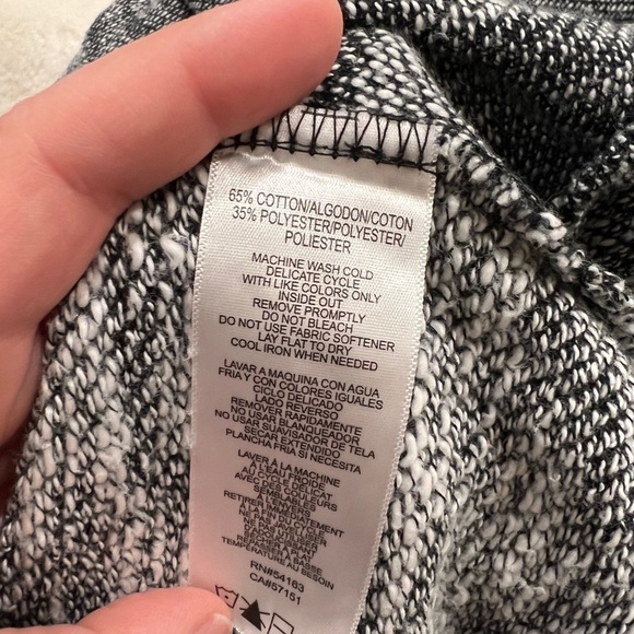 3/$25 Sale🎈Calvin Klein performance crossover top - Picture 11 of 11